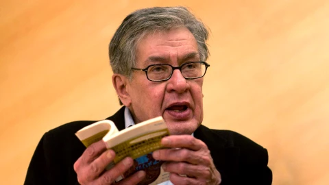 FIL abre convocatoria al Premio José Emilio Pacheco 2022