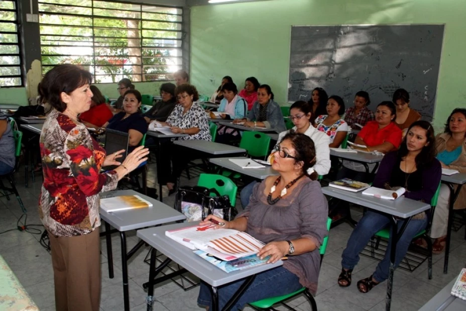 La Coparmex considera importante la capacitación de docentes, para mejorar la calidad de la educación en México