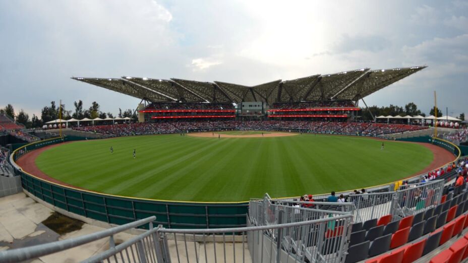 Arranque de Playoff, primero de la serie.