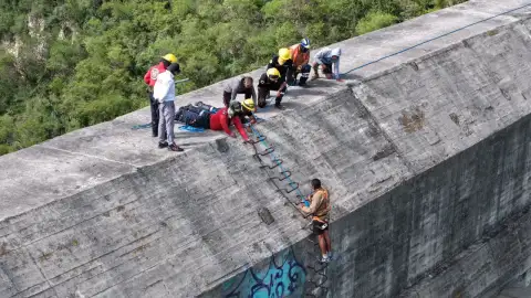 Conductor desaparece en canal de Valsequillo