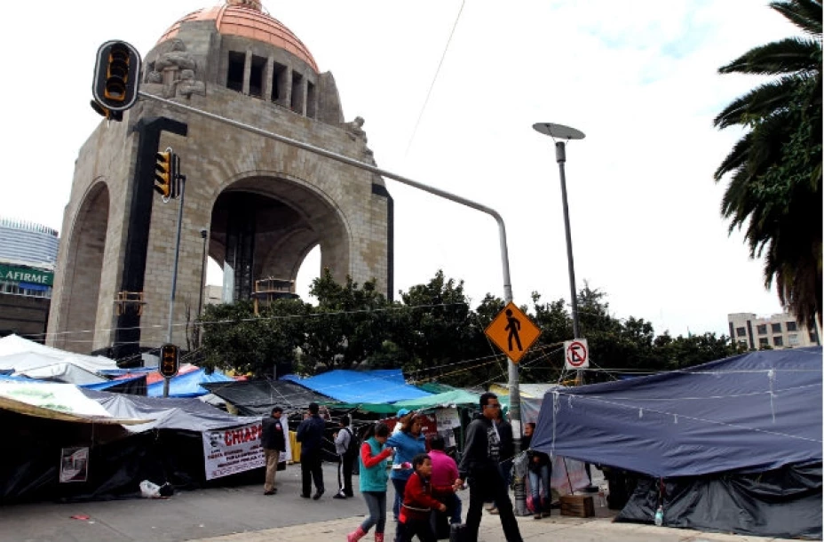 Dirigentes de la CNTE afirman que la negociación con el gobierno capitalino no basta, porque la agenda no es con ellos