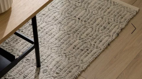 6 consejos para integrar tapetes a un apartamento pequeño: se verá acogedor y aesthetic