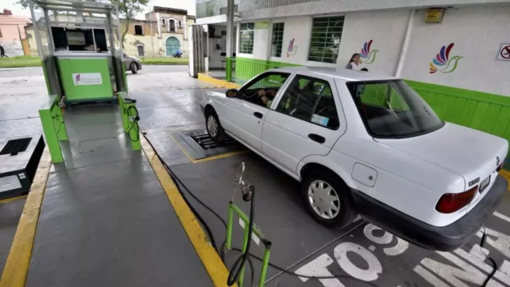 Este es el calendario de verificación vehicular en CDMX