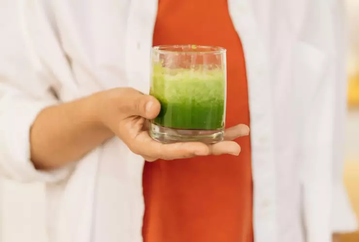 Esta es la bebida casera que no altera los picos de glucosa: Sigue los pasos para prepararla