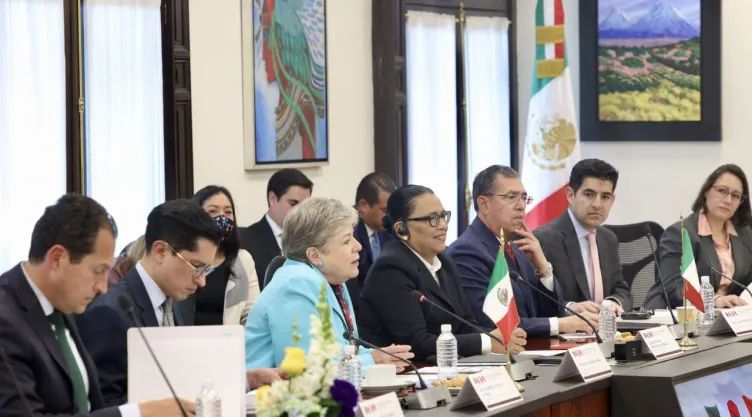 Gobiernos de México, Estados Unidos y Canadá se reúnen para hablar del tráfico de drogas y armas