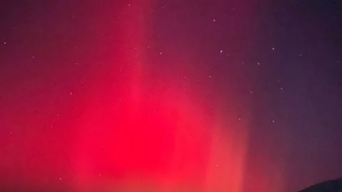 aurora boreal argentina se ve de color rojo
