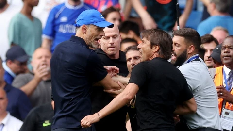 Thomas Tuchel se encara con Antonio Conte
