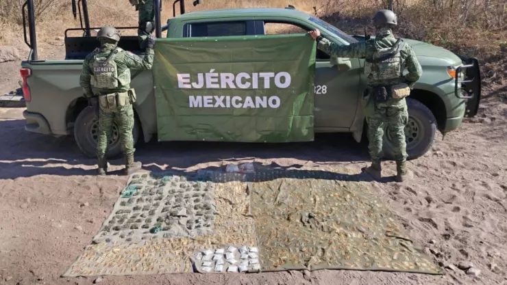 Aseguran mochila con droga en Alhuey, Angostura