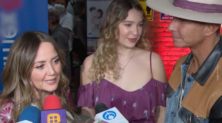 Andrea Legarreta aprueba que Erik Rubín participe en la gira ‘Perrísimas’.