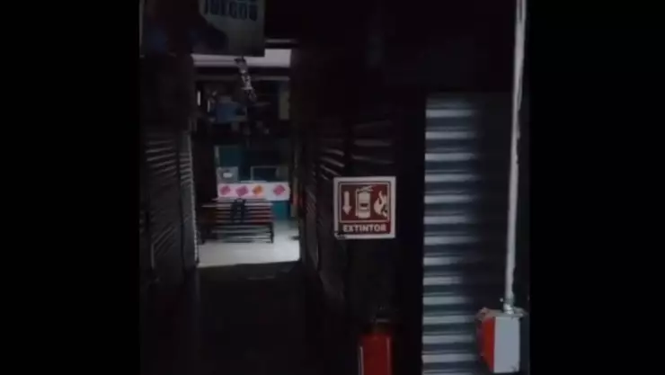 VIDEO: Captan llanto de un niño fantasma en Plaza de la Tecnología