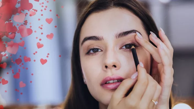 El delineado adecuado para aportarle un aire romántico al rostro, según la IA.jpg