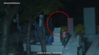 extranormal cementerio sombra tumbas.png