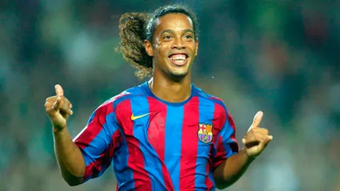 RONALDINHO 
