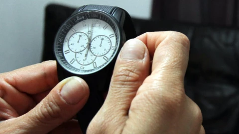 Se recomienda a la población atrasar su reloj este 25 ed octubre