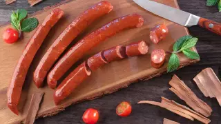 ¿De qué están hechas las salchichas? Esto debes saber