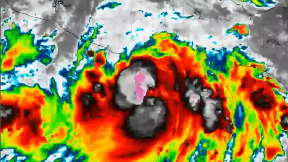 AL MOMENTO_ Huracán John ya es categoría 2 en el Pacífico; esta es su ruta en vivo
