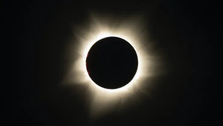 ¡Ya viene! El eclipse solar 2023 será un evento imperdible en México, ¿cuándo y a qué hora verlo?