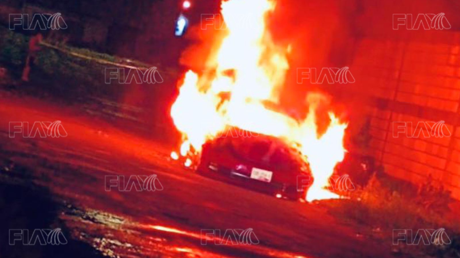 Localizan a una persona sin vida y una camioneta calcinada en San Lucas Tecopilco, Tlaxcala