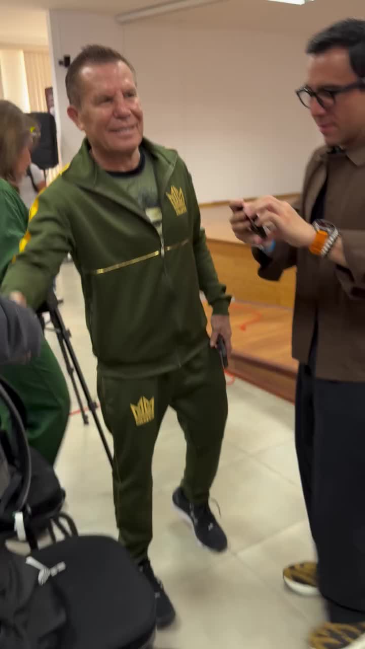 César Castro ya fue testigo del poder del campeón 👀🇲🇽