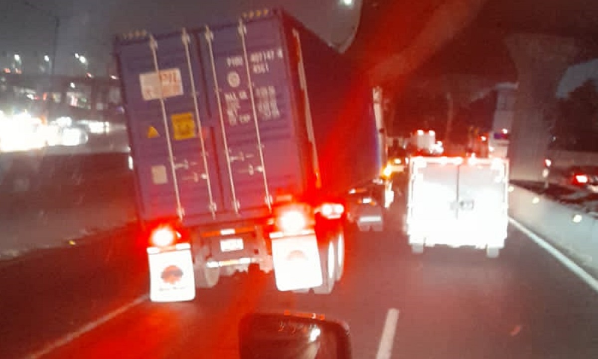 Tráfico en la autopista México-Puebla por accidente