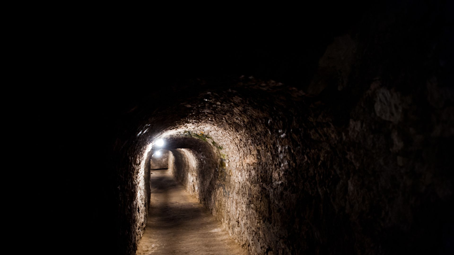 VIDEO. Túnel secreto en Playas de Tijuana: descubre el paso oculto bajo ...