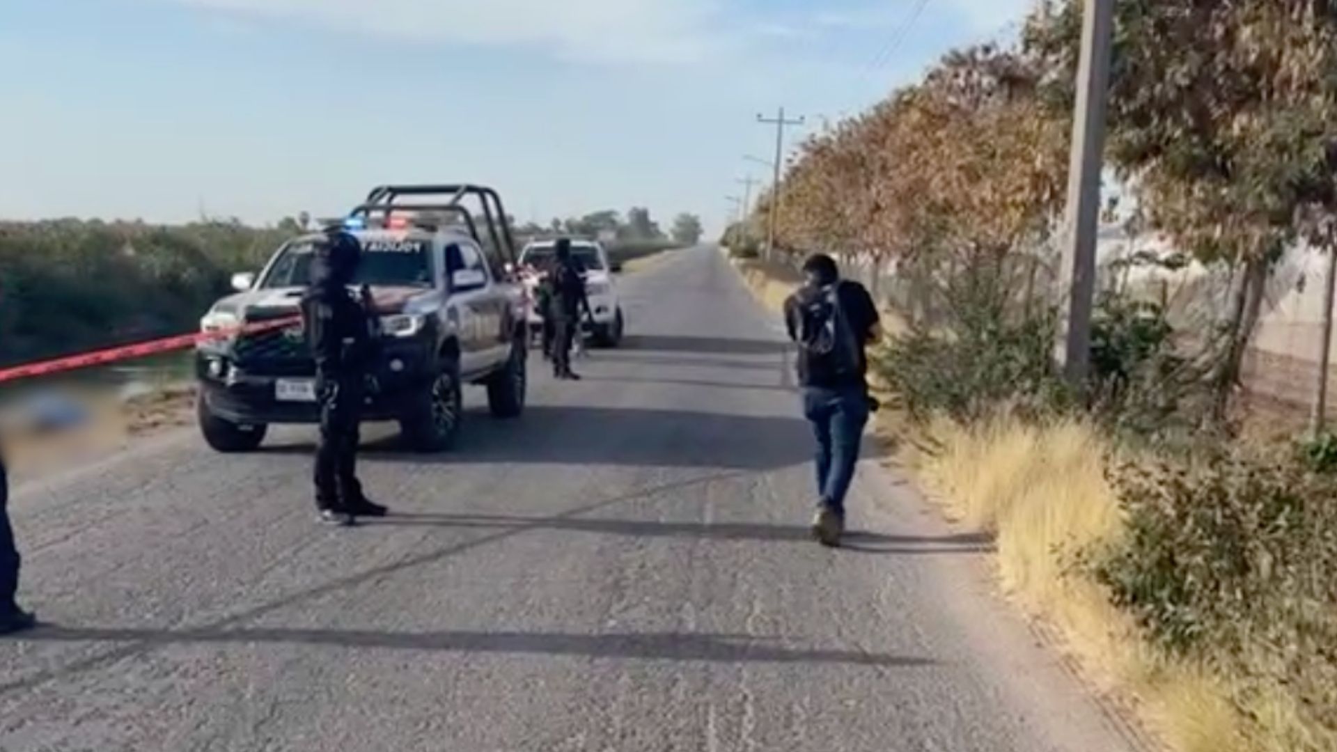 Localizan a un hombre asesinado en un canal de Aguaruto, Culiacán