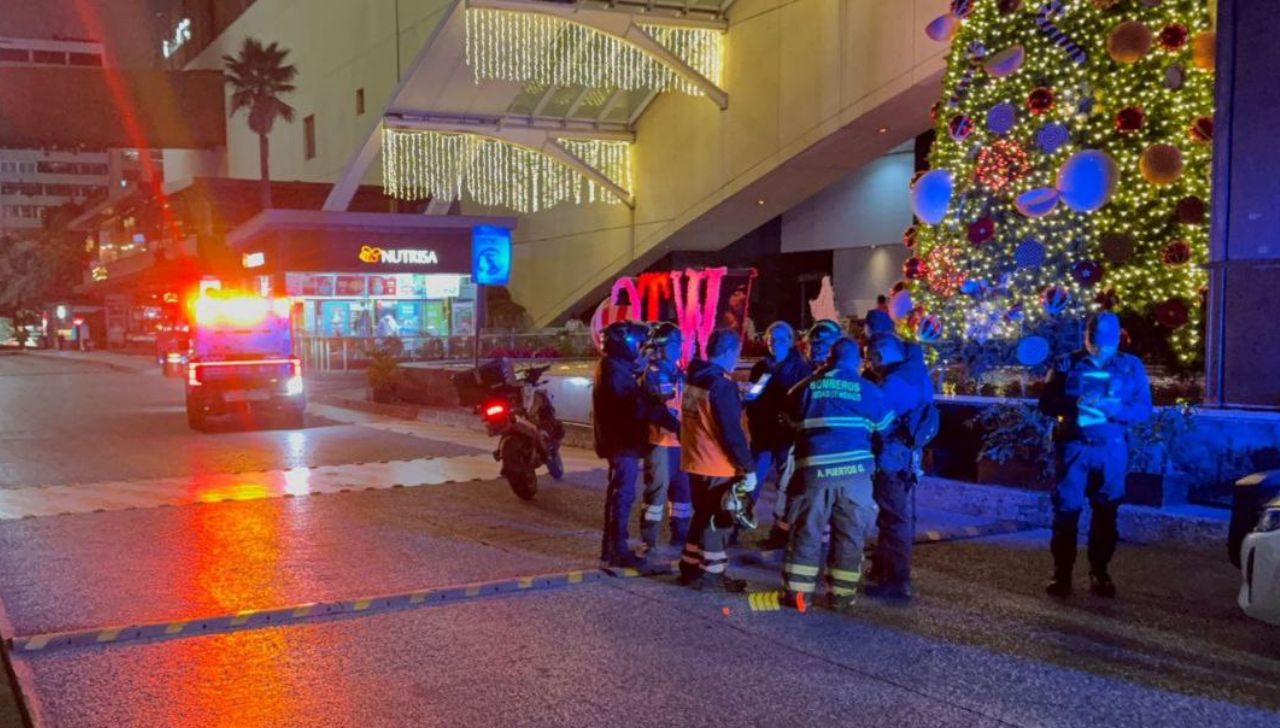 Niño pierde un dedo en escaleras eléctricas del WTC; recomendaciones de Protección Civil para evitar accidentes