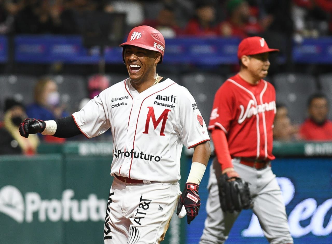 Diablos pegan primero ante El Águila en la Serie de Zona - Vimarsana News