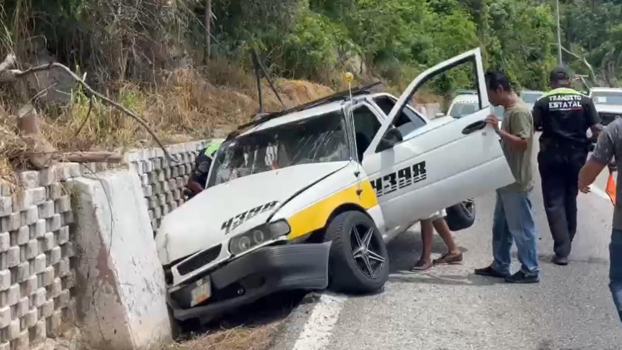 Accidente vehicular en av. Escénica, deja dos mujeres lesionadas
