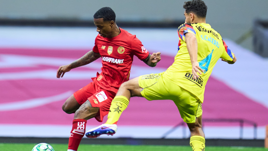 Helinho denuncia racismo: Qué dijo el jugador de Toluca y cuántos ...